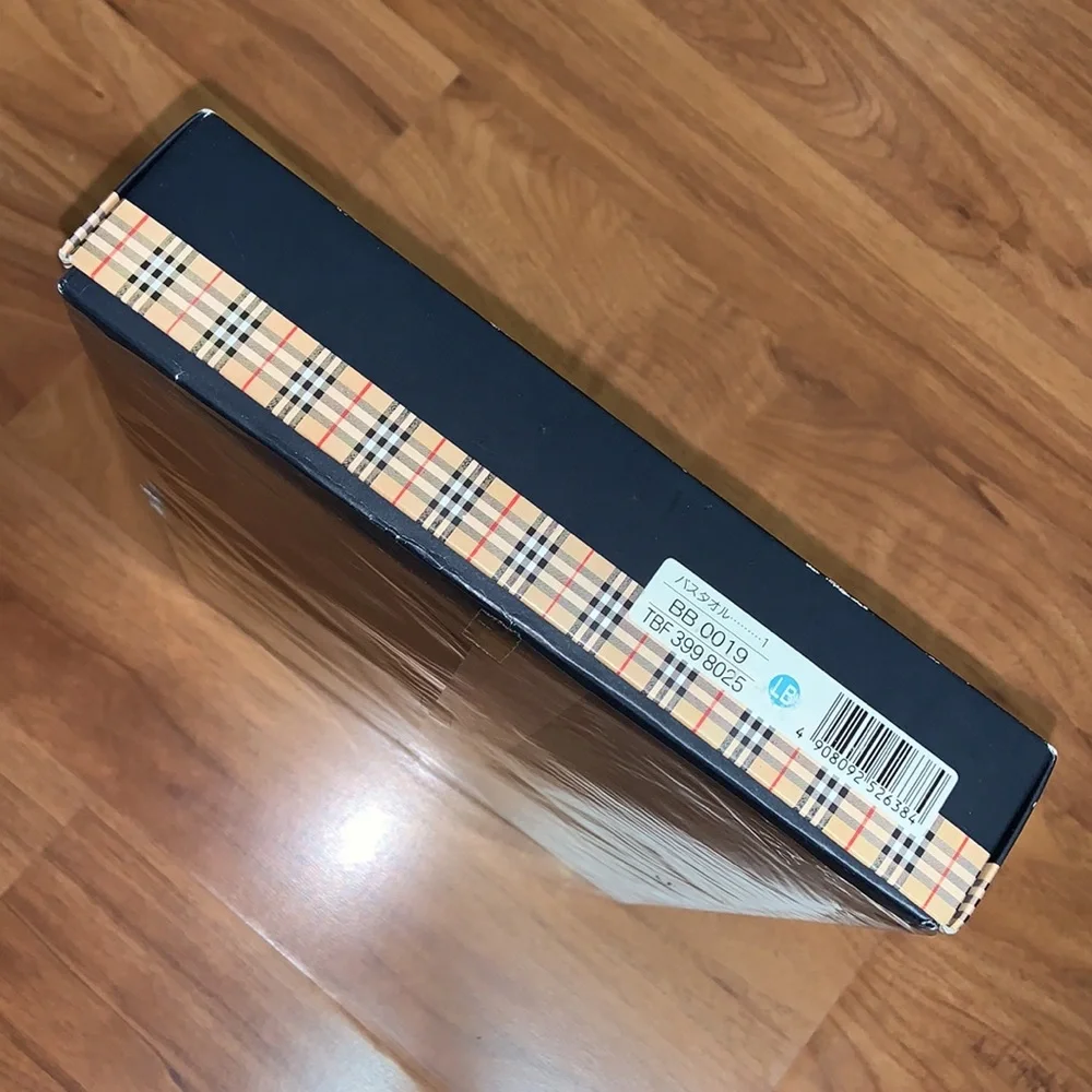 Brand New in Box Authentic Burberry Bath Towel